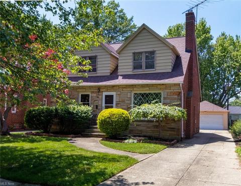 110 E 267th St, Euclid, OH 44132 photo 1