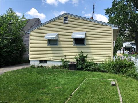 151 Shadyside Dr, Boardman, OH 44512 photo 2