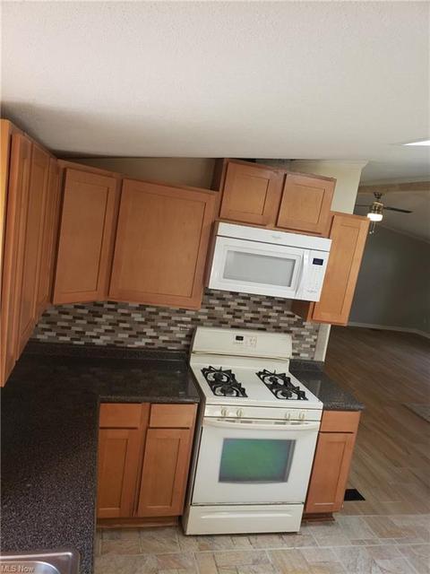 4132 Ruth Dr, Rootstown, OH 44272 photo 2