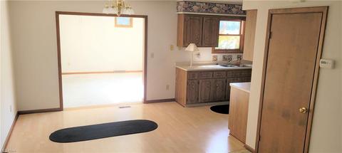 7143 Broadview Rd, Seven Hills, OH 44131 photo 3