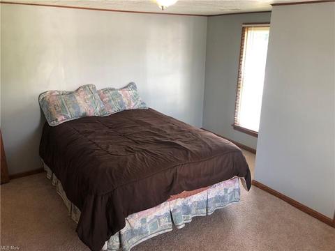 141 North St, Barnesville, OH 43713 photo 23