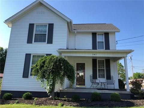 141 North St, Barnesville, OH 43713 photo 2