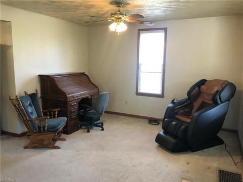 141 North St, Barnesville, OH 43713 photo 12