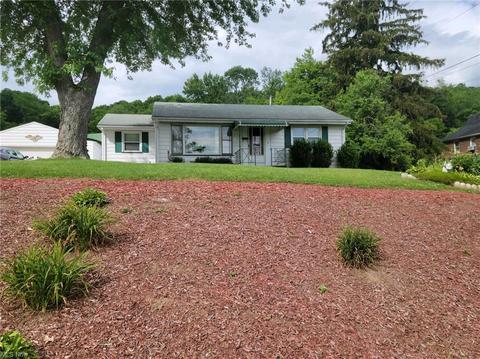 504 Johnson Ave, Dennison, OH 44621 photo 1