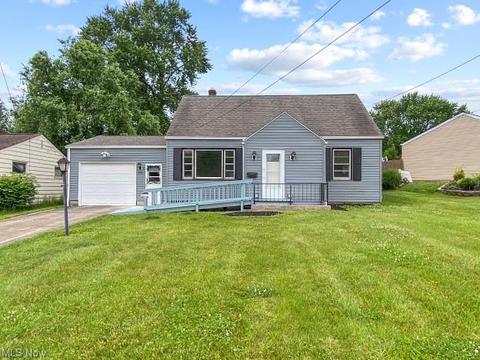 552 Judith Ln, Struthers, OH 44471 photo 1