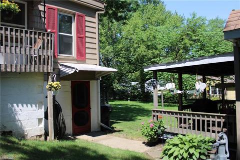 1827 Lake Ave, Elyria, OH 44035 photo 3