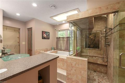 10475 Dewhurst Rd, Elyria, OH 44035 photo 22