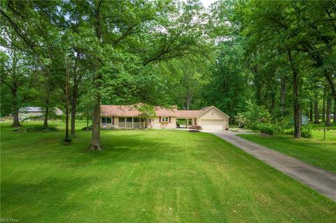 10475 Dewhurst Rd, Elyria, OH 44035 photo 3