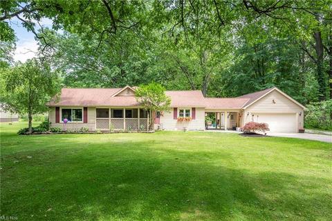 10475 Dewhurst Rd, Elyria, OH 44035 photo 1