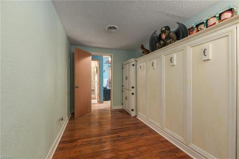 10475 Dewhurst Rd, Elyria, OH 44035 photo 23