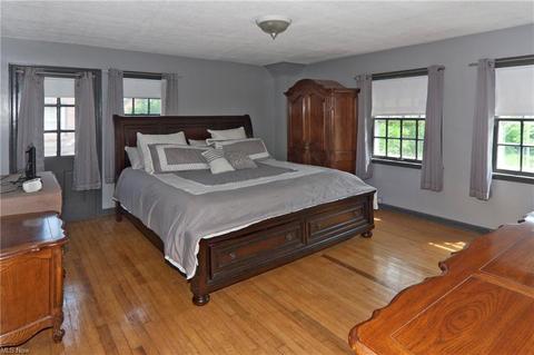 286 E 214th St, Euclid, OH 44123 photo 8