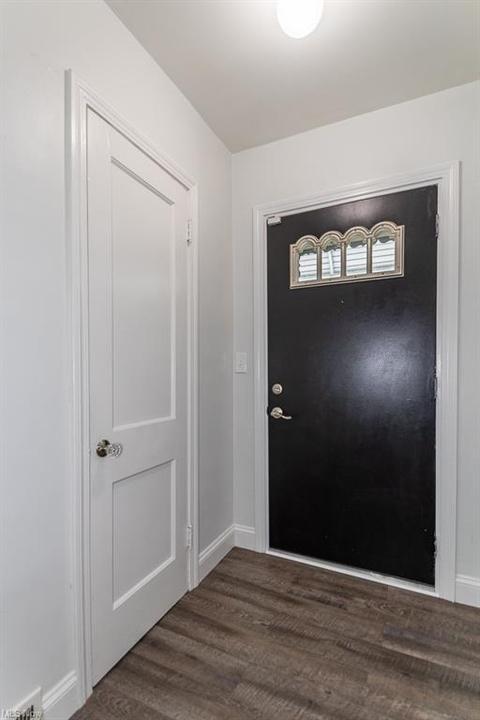 514 E 266 St, Euclid, OH 44132 photo 2
