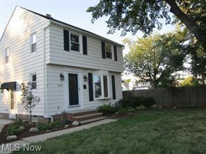 6202 Holburn Rd, Parma, OH 44129 photo 2