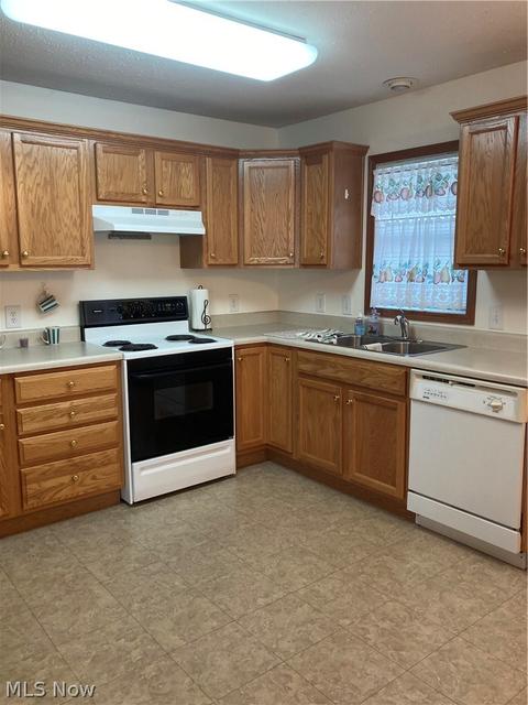 307 Abbe Rd N, Elyria, OH 44035 photo 6