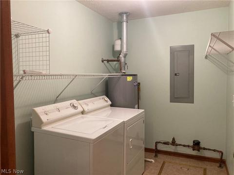 307 Abbe Rd N, Elyria, OH 44035 photo 14