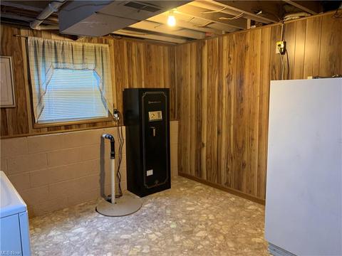809 Sandalwood Dr, Elyria, OH 44035 photo 30