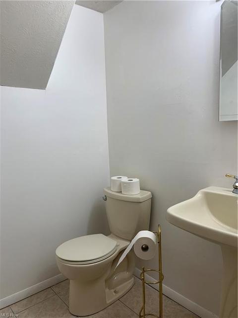 809 Sandalwood Dr, Elyria, OH 44035 photo 28