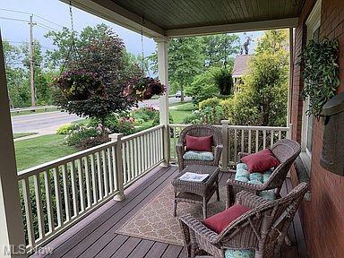 4496 River St, Willoughby, OH 44094 photo 2