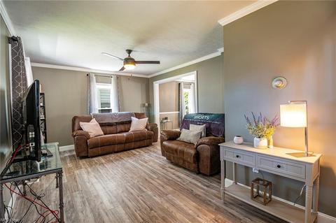 233 Lexington Ave, Elyria, OH 44035 photo 4