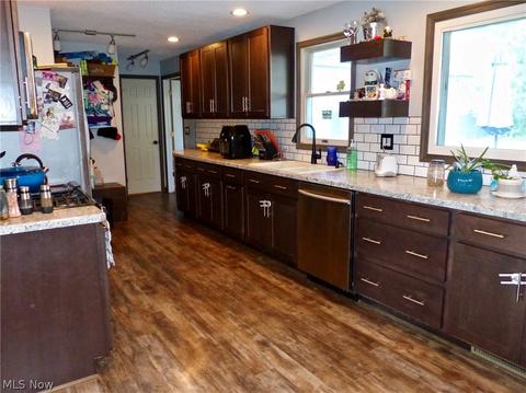 6065 Thunderbird Dr, Mentor On The Lake, OH 44060 photo 13