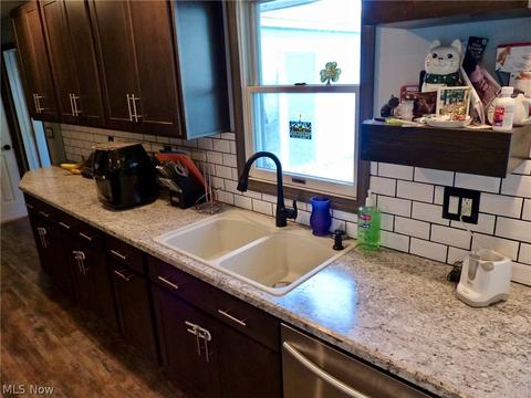 6065 Thunderbird Dr, Mentor On The Lake, OH 44060 photo 10
