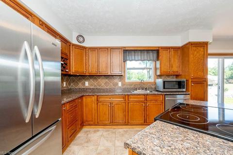 522 Calla Rd E, Poland, OH 44514 photo 11