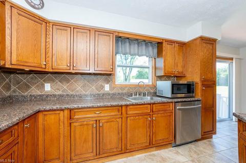 522 Calla Rd E, Poland, OH 44514 photo 13