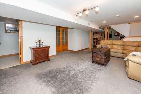 522 Calla Rd E, Poland, OH 44514 photo 25