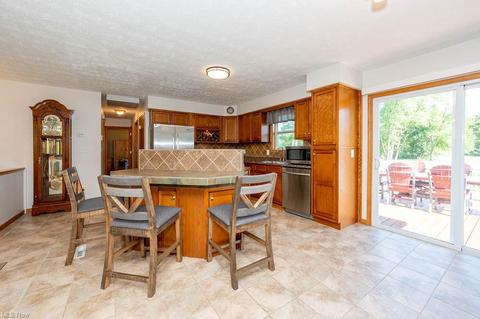 522 Calla Rd E, Poland, OH 44514 photo 9