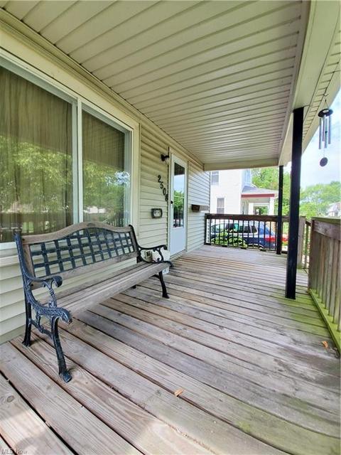 2508 E 33rd St, Lorain, OH 44055 photo 4