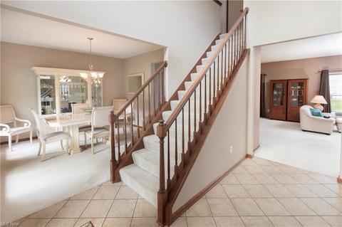1682 E Ash Dr, Avon, OH 44011 photo 3