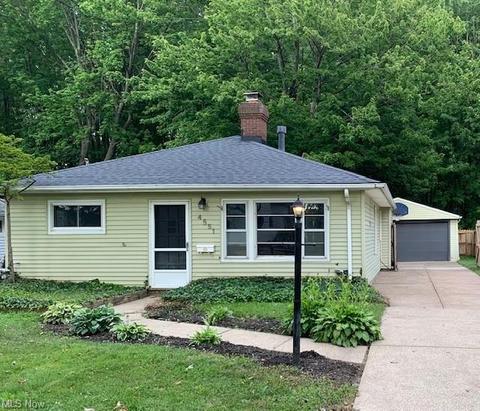 4551 Willowbrook Dr, Mentor, OH 44060 photo 1