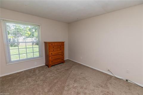 607 Perham Dr, Berea, OH 44017 photo 17