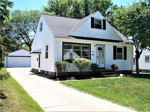 24500 Devoe Ave, Euclid, OH 44123 photo 2