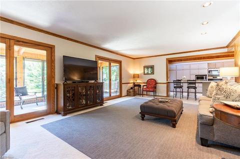 5481 Severn Cir NW, Canton, OH 44708 photo 5