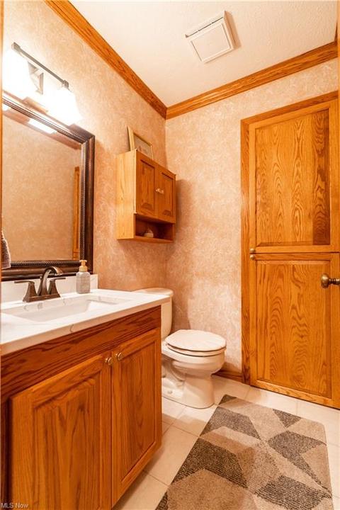 5481 Severn Cir NW, Canton, OH 44708 photo 10