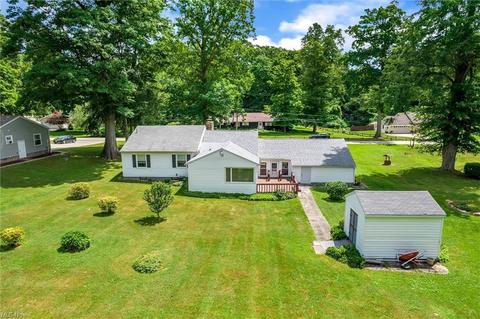 6241 Forest Dr, Ashtabula, OH 44004 photo 8