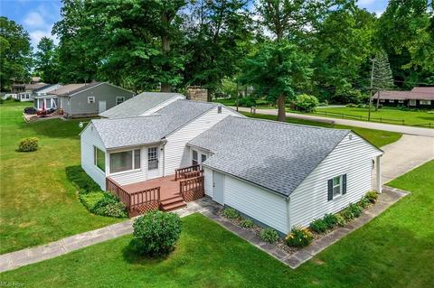6241 Forest Dr, Ashtabula, OH 44004 photo 5