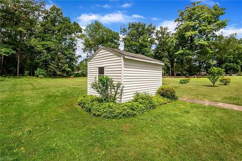 6241 Forest Dr, Ashtabula, OH 44004 photo 10