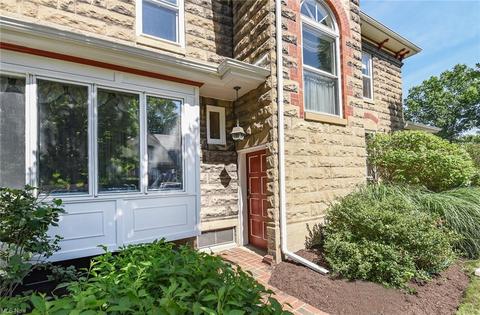 222 E Iron Ave, Dover, OH 44622 photo 7
