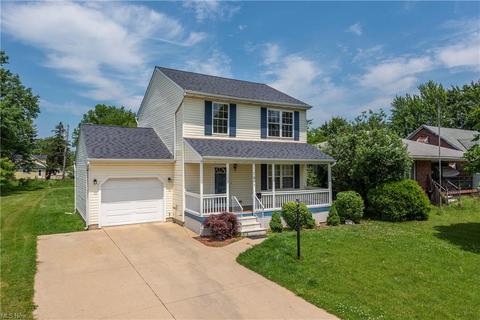 1617 E 36th St, Lorain, OH 44055 photo 2
