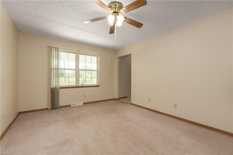 1617 E 36th St, Lorain, OH 44055 photo 6