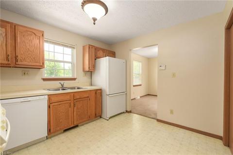1617 E 36th St, Lorain, OH 44055 photo 16