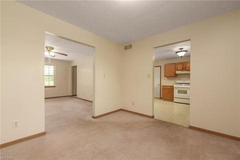 1617 E 36th St, Lorain, OH 44055 photo 12