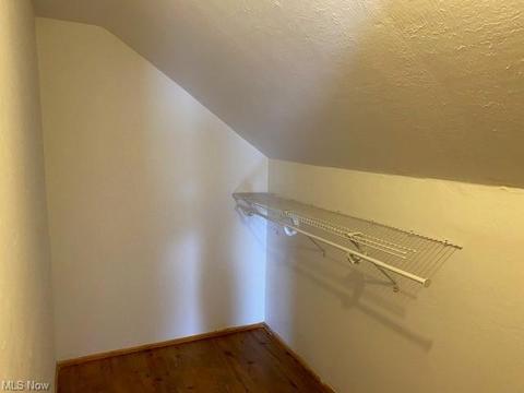 8111 Essen Ave, Parma, OH 44129 photo 13