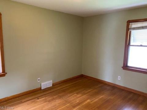 8111 Essen Ave, Parma, OH 44129 photo 9