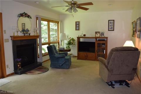 35 Taylor Rd, Barberton, OH 44203 photo 10