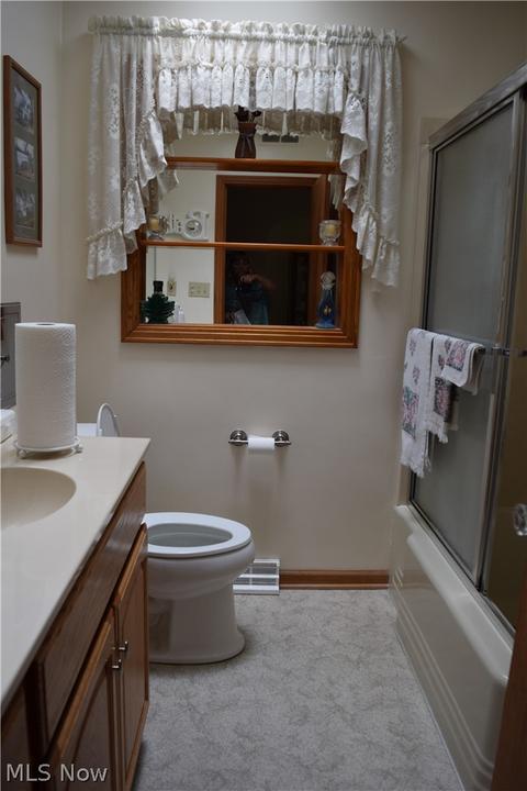 35 Taylor Rd, Barberton, OH 44203 photo 27