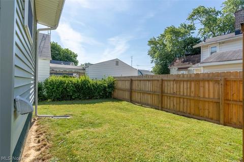 2506 6th St NW, Canton, OH 44708 photo 4