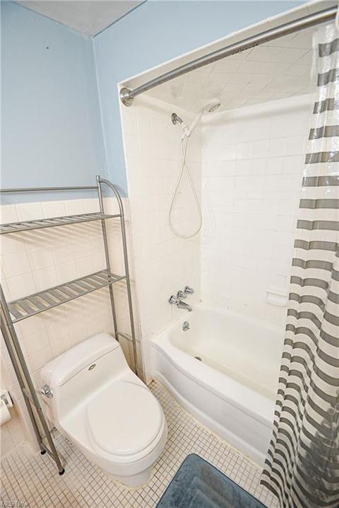 1651 E 276th St, Euclid, OH 44132 photo 13